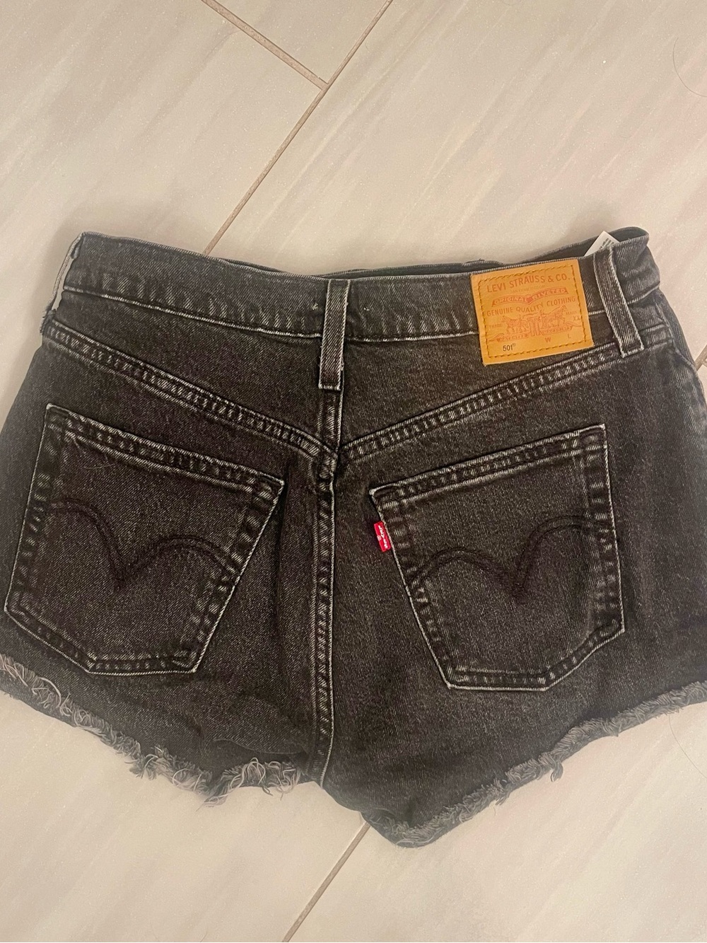 Levi's Black High-Rise Cutoff Denim Shorts - Picture 4 of 4